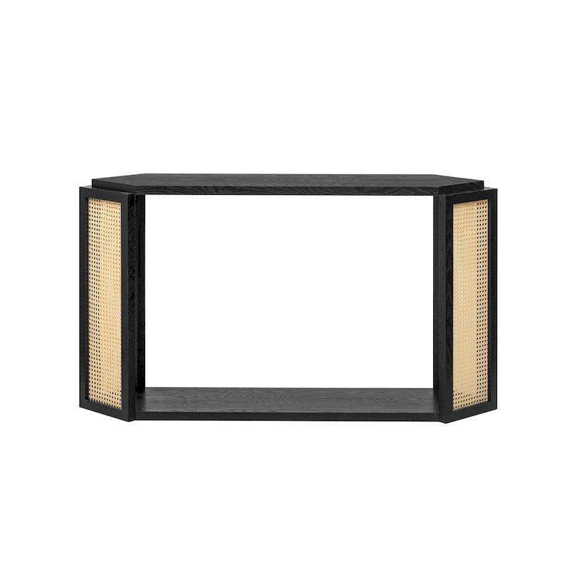 Console étroite noire en forme de flèche avec panneaux en rotin tressé