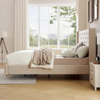 Lit plateforme California King capitonné en velours noir/bleu/gris/beige avec garniture cloutée, pour 2 personnes